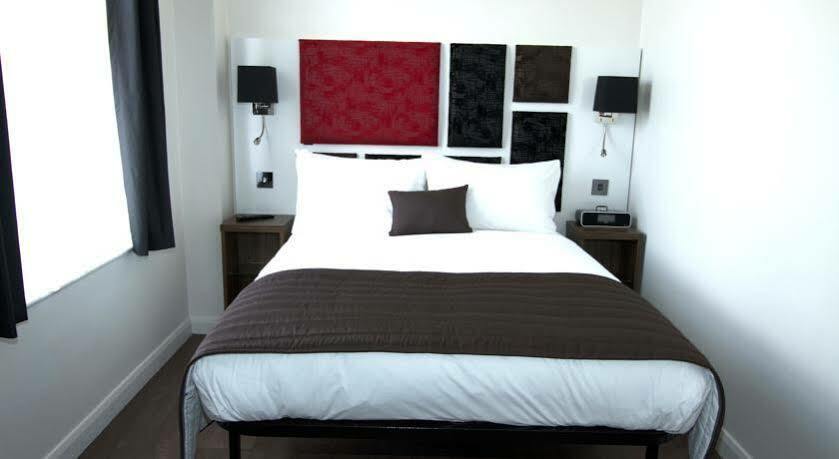 Chiswick 4* London