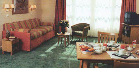 Citadines Barbican 4*