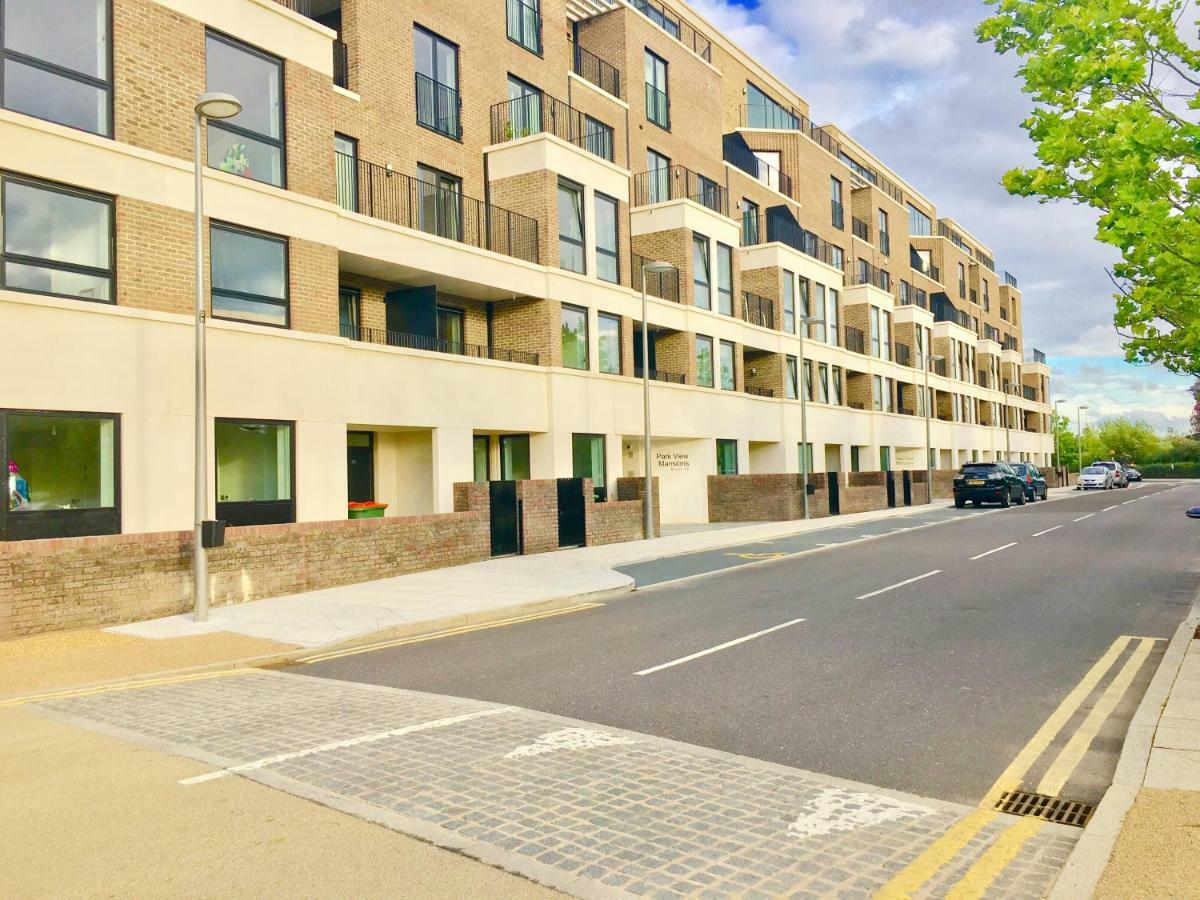 2-bedrooms Modern Next To Velodrome, Lounge, Balcony, Parking, Abba *