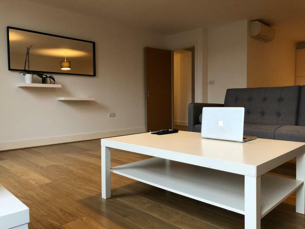 Spacious Clapham