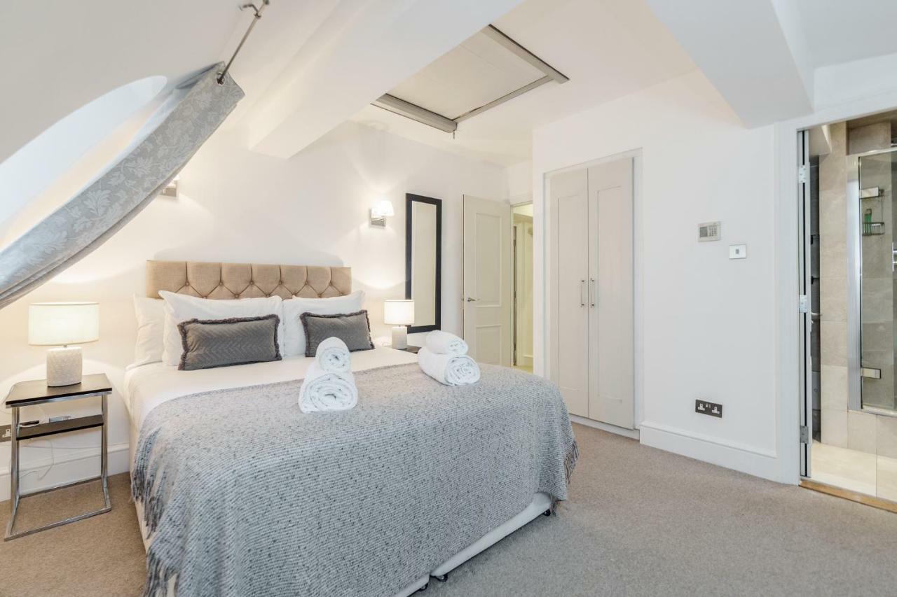 Outstanding Trafalgar Penthouse, Sleeps 8 * Londen