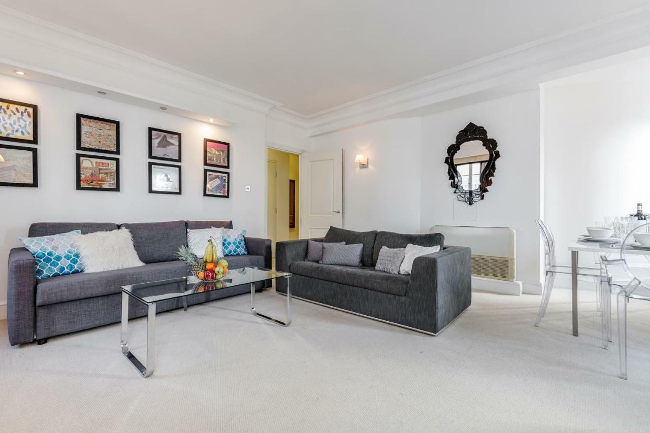 Outstanding Trafalgar Penthouse, Sleeps 8 Londen