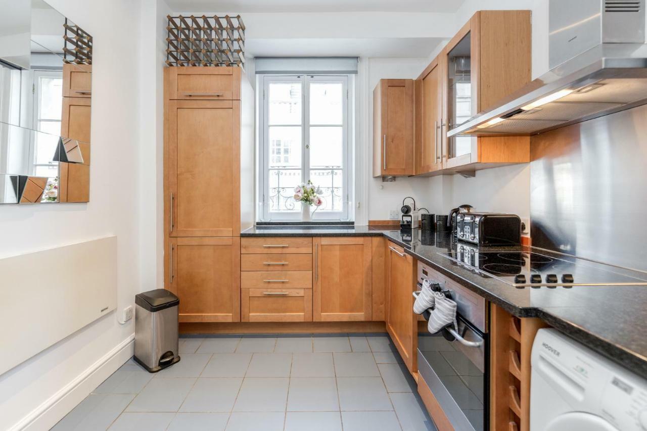 Outstanding Trafalgar Penthouse, Sleeps 8 Appartement Londen