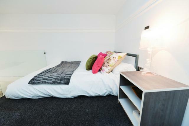 The Dome Hyde Park Apartment