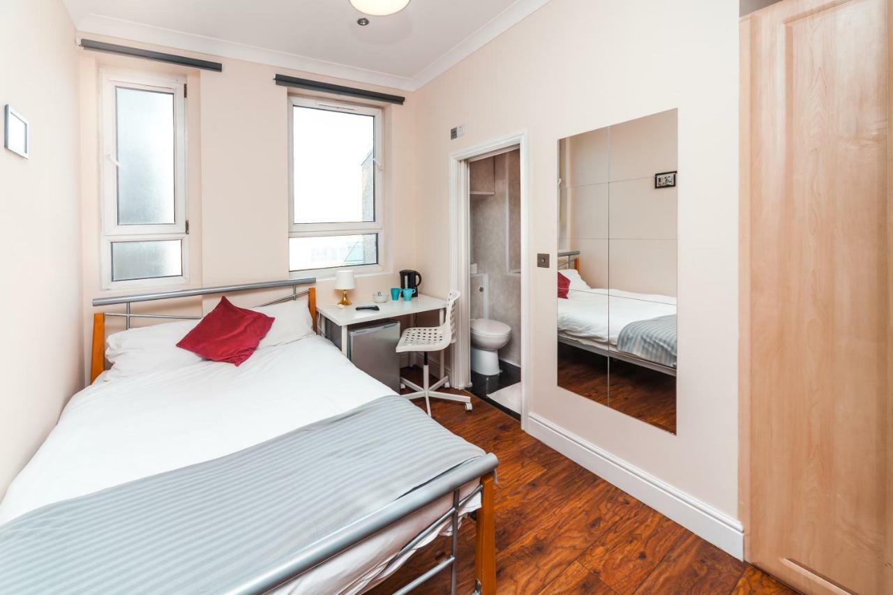 Private En-suite @ Liverpool Street, Brick Ln London