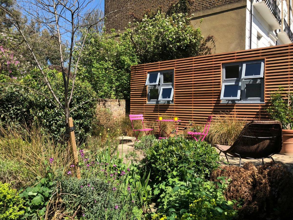 Camden Town Garden Guest house *