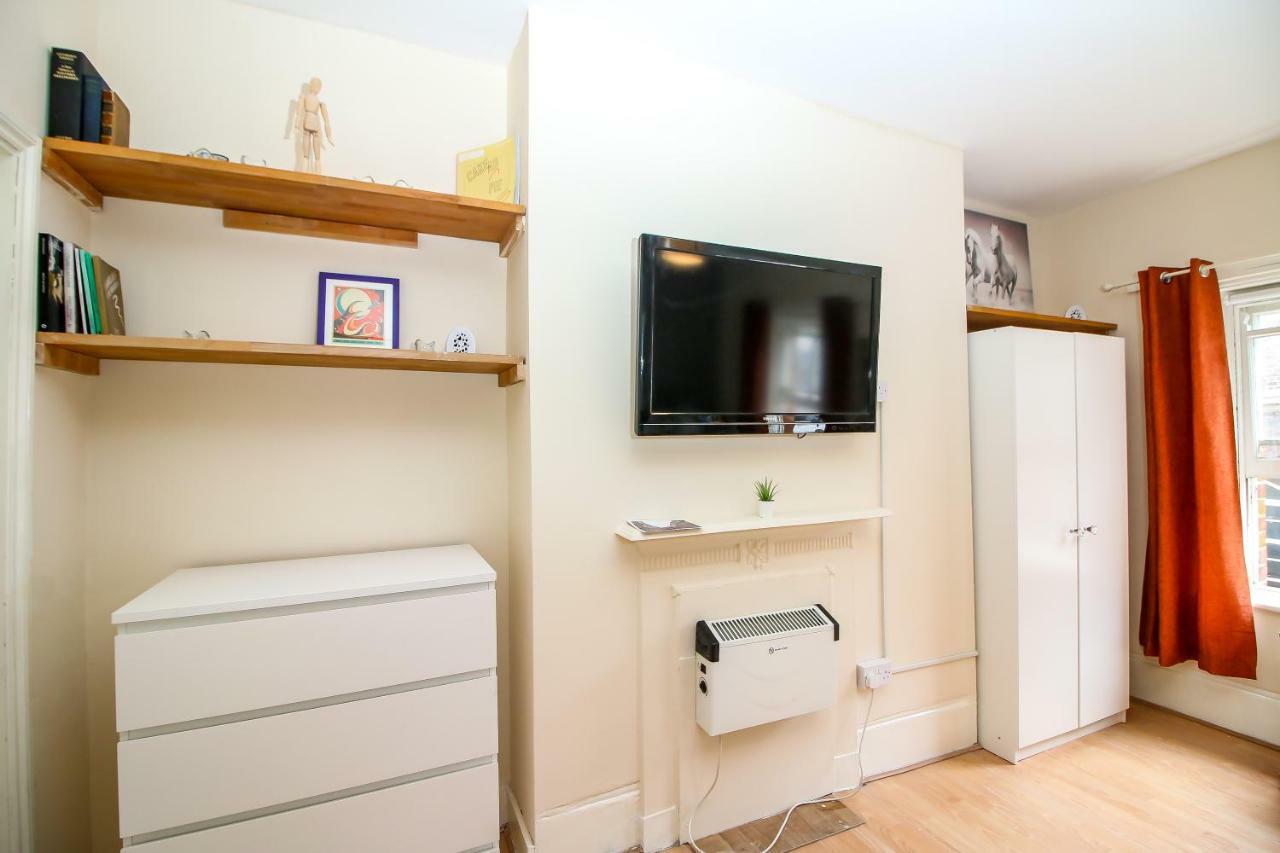 Studio Flat On Brick Lane Near Shoreditch *
