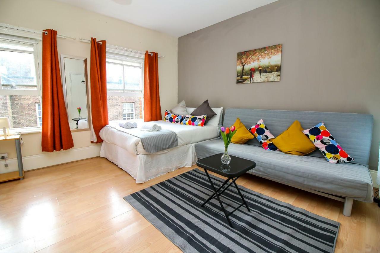 Studio Flat On Brick Lane Near Shoreditch London