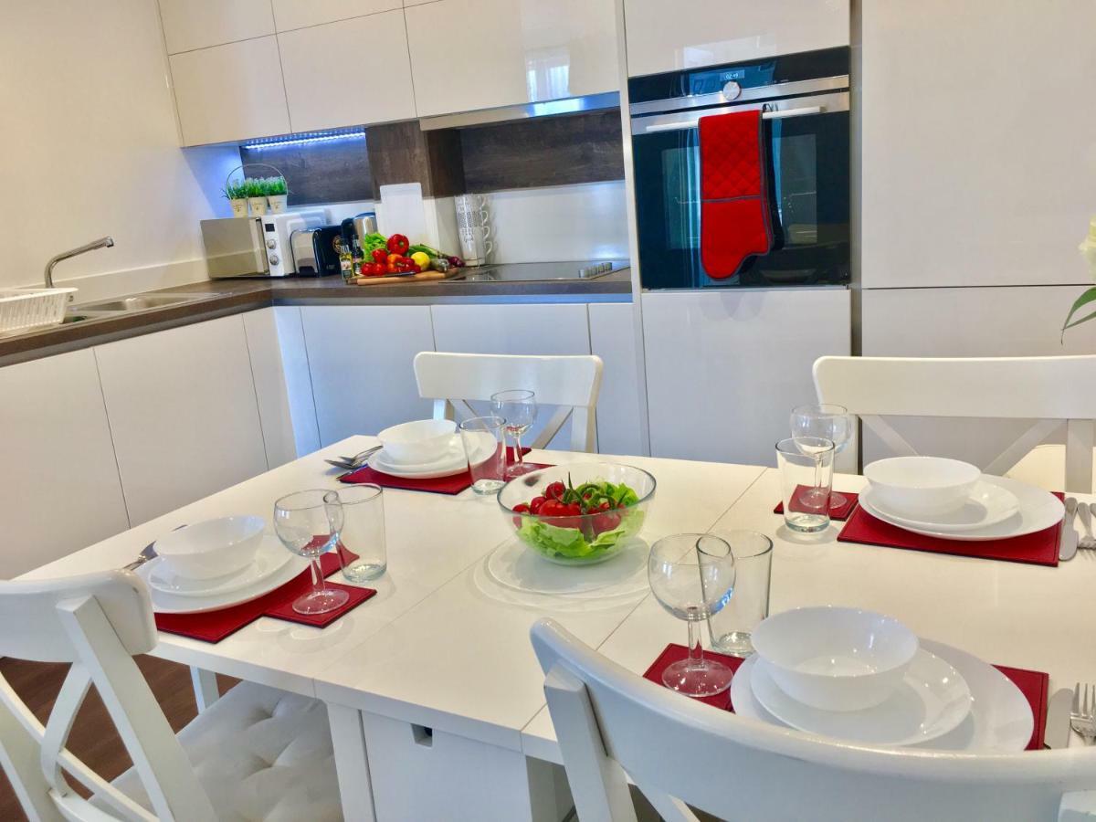2-bedrooms Modern Next To Velodrome, Lounge, Balcony, Parking, Abba