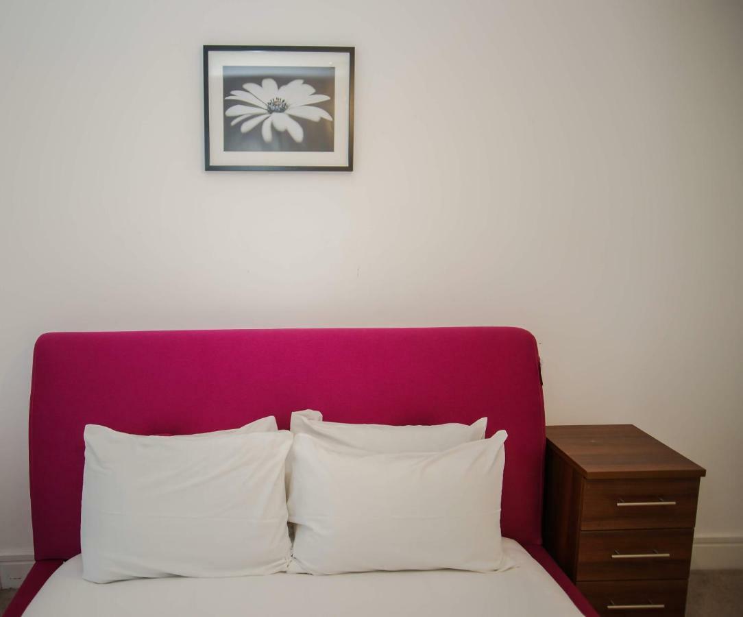 Executive 2 Bed *
