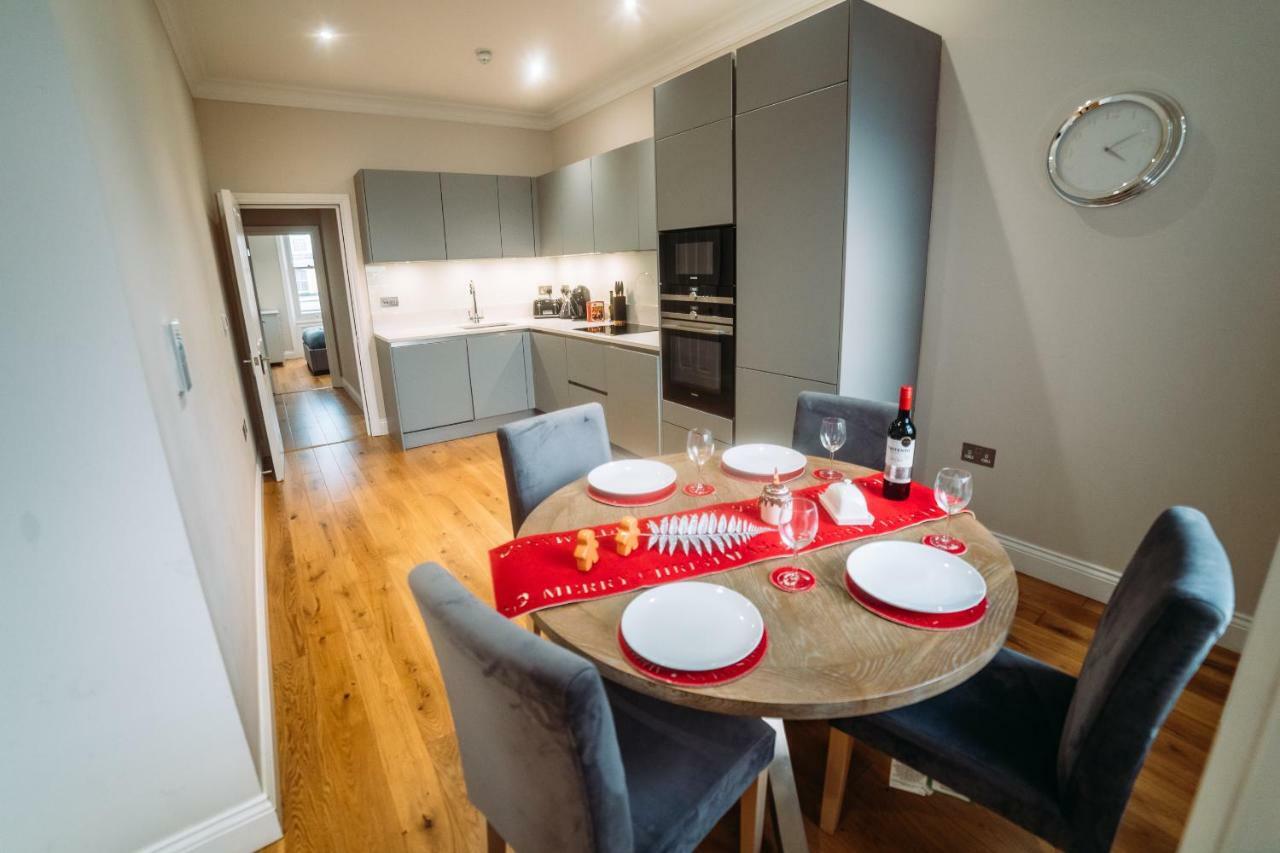 Flat 8, Cromwell Road, 2 Bedroom Apartment London