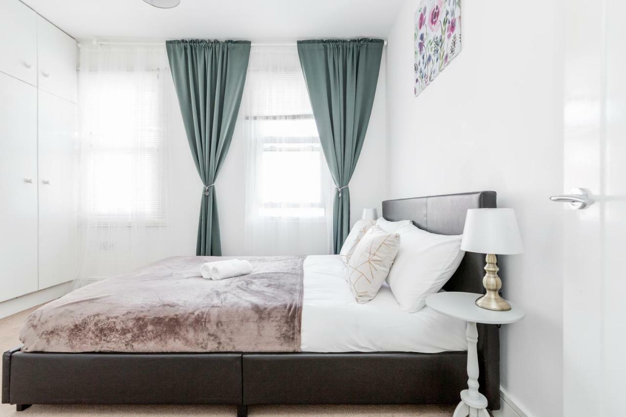 Serviced /excel/ Olympic City/ O2 Arena Apartment