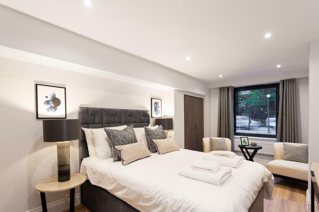 The Carlyle - Stunning Serviced Appartement