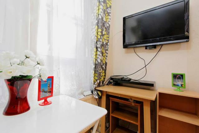 Miles Building Apartment