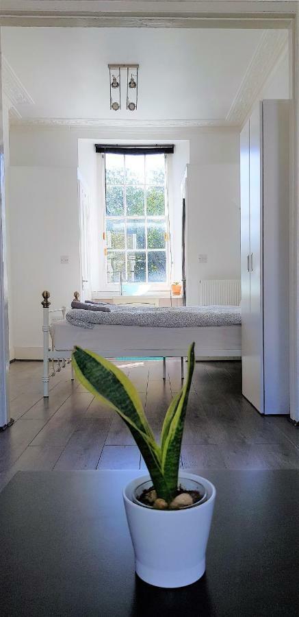 Camden Habitat Apartment London