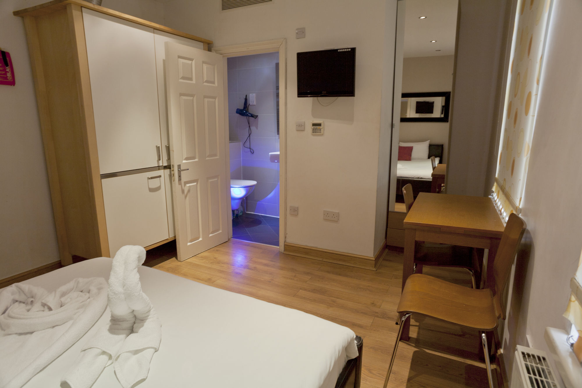 Nox - West Hampstead London