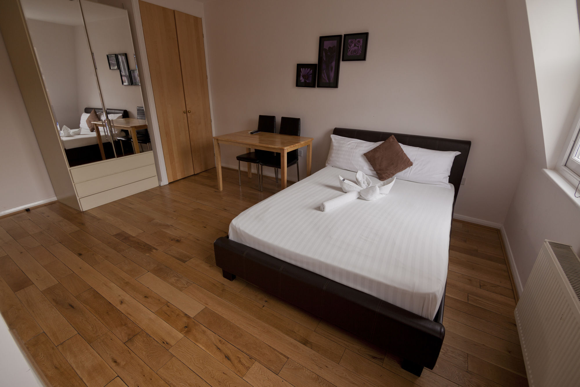 Nox - West Hampstead 3*