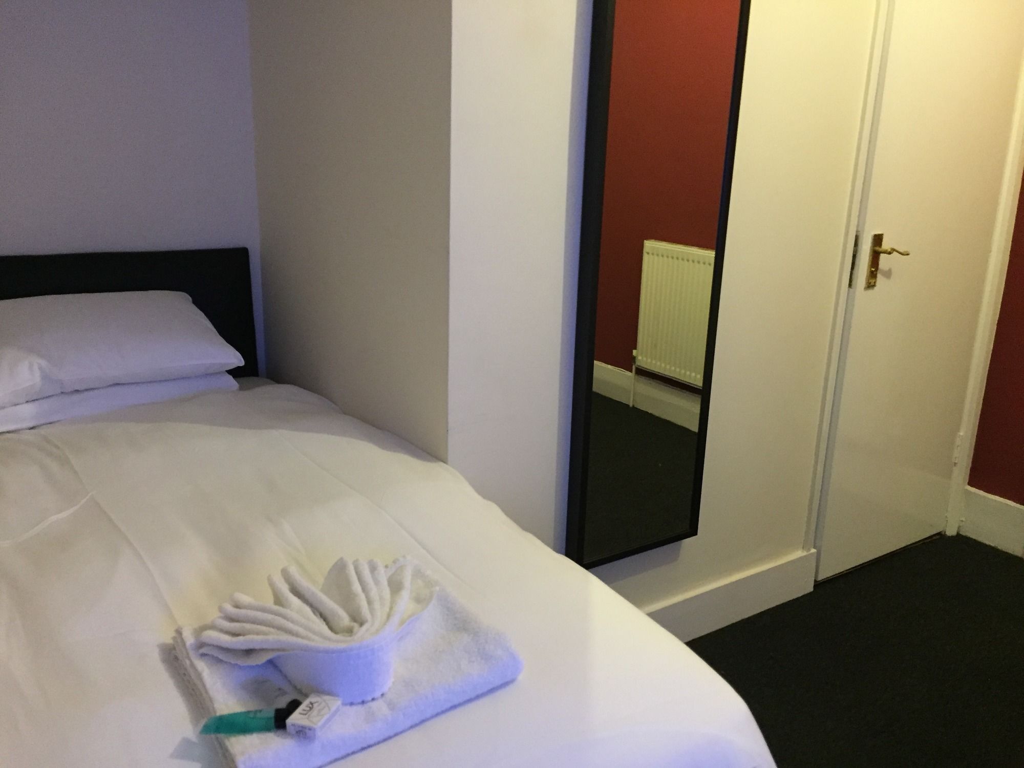 Stratford Hotell 2*