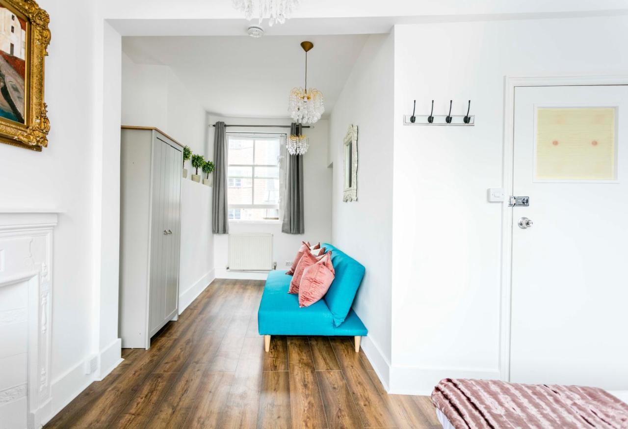 Commercial City Aparthotel London