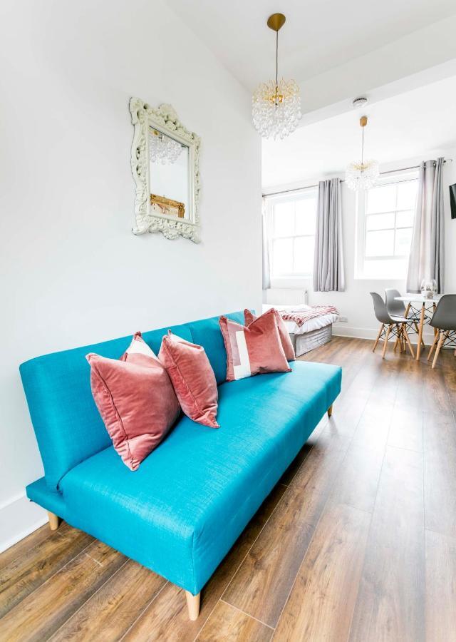 Aparthotel Commercial City