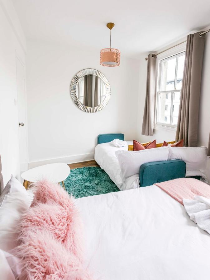 Commercial City Aparthotel