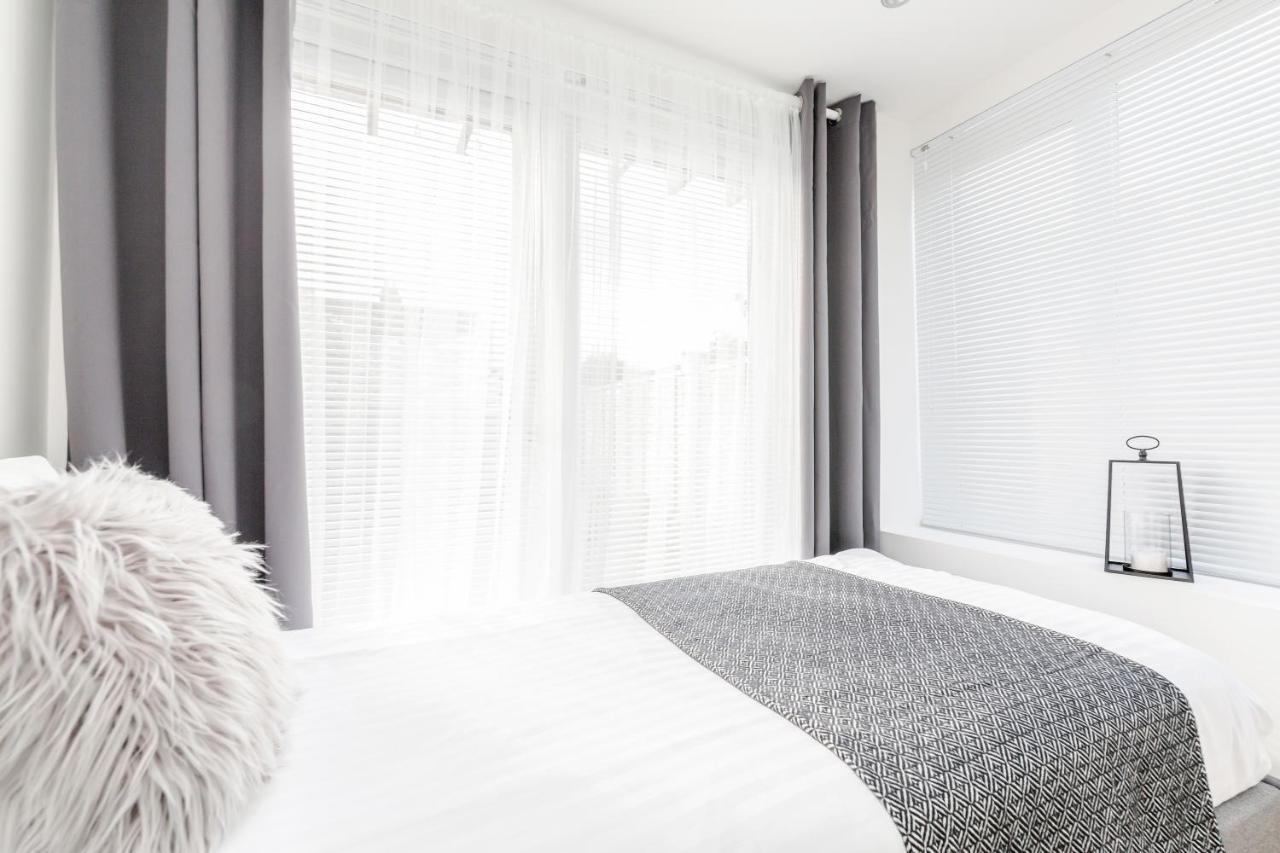 Excel Serviced Apartments: Central Convenience Apartment *