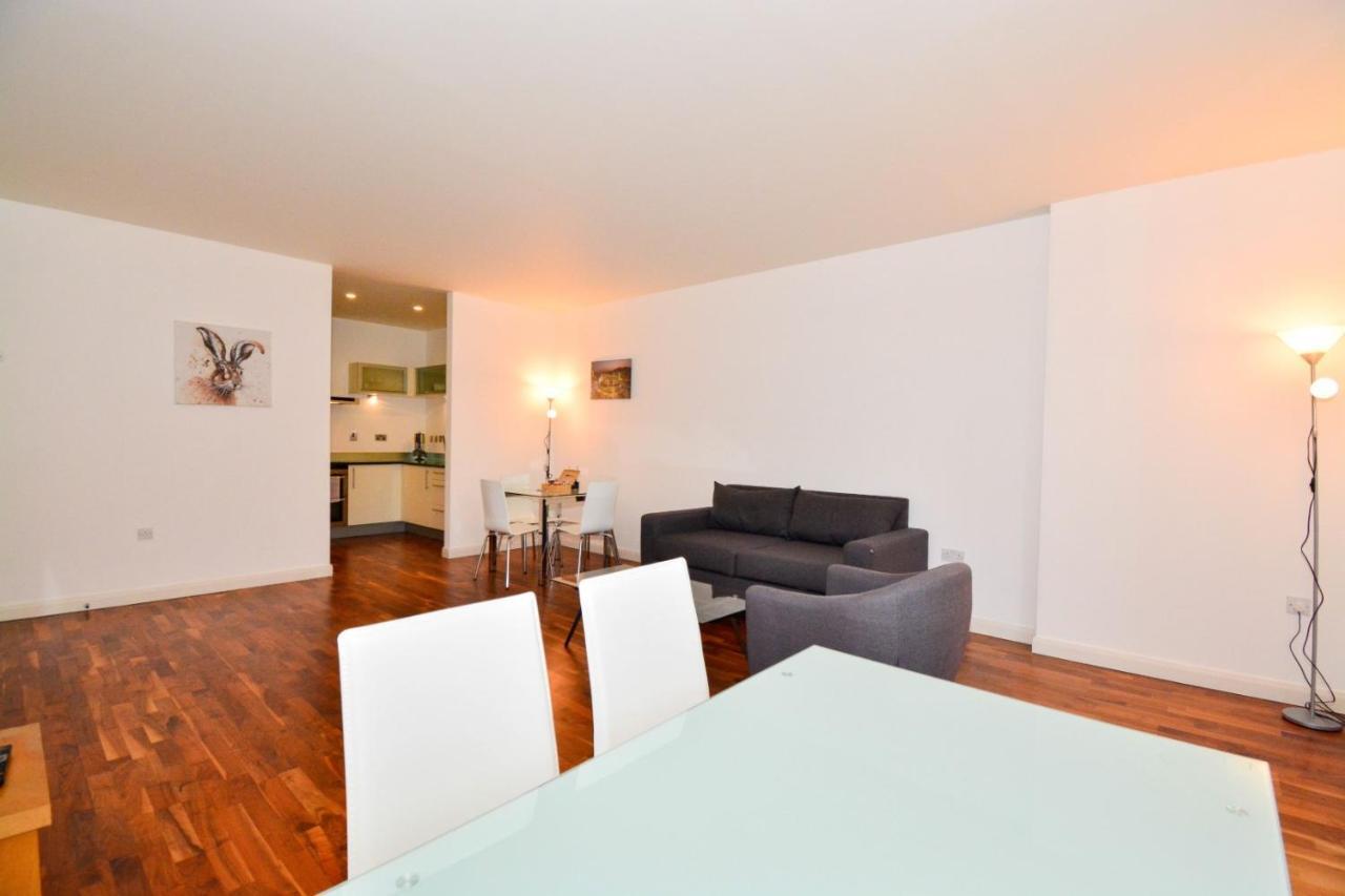Canary Wharf - Corporate River View Apartments Apartment London
