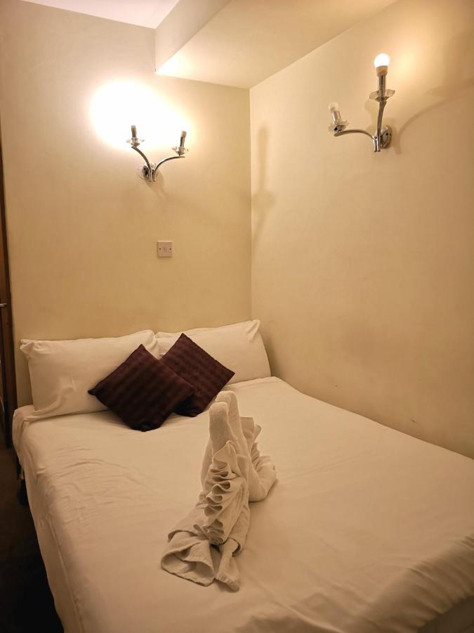 St Joseph Hotell 2*
