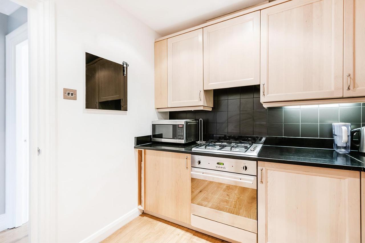 Appartement Lovely 2 Bedroom In Notting Hill Londen