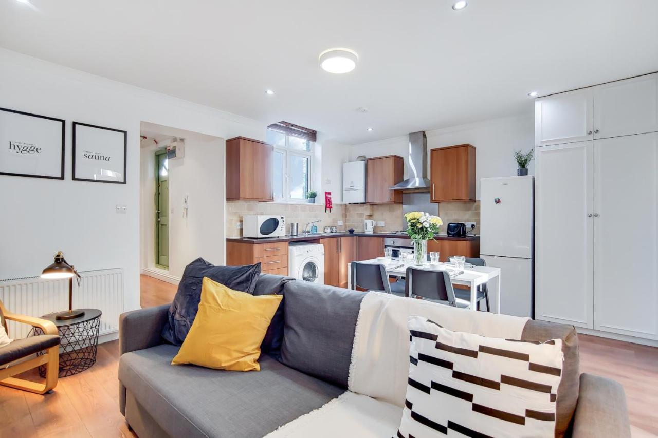Welcomestay Tooting Broadway 3 Bedroom * Londen