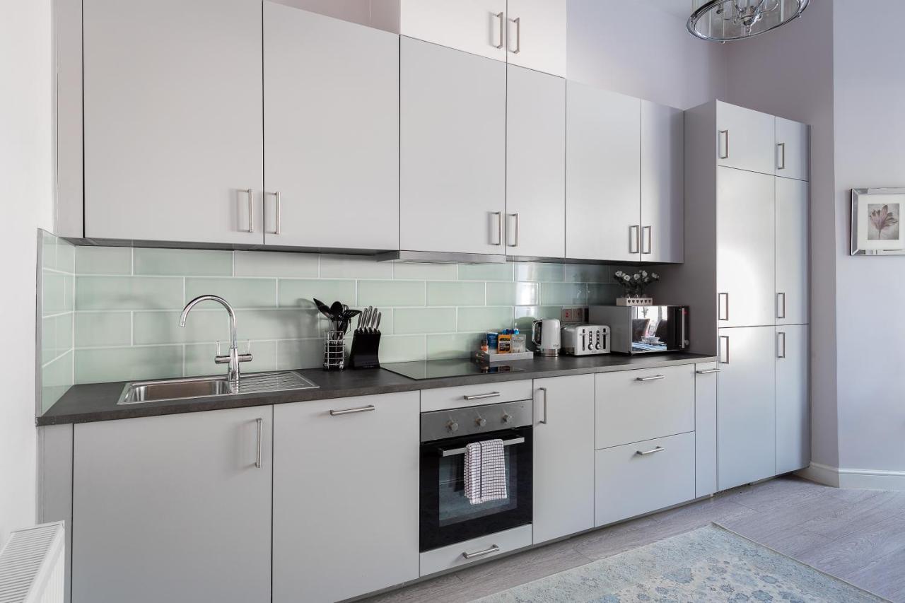 Cromwell Road Apartment London