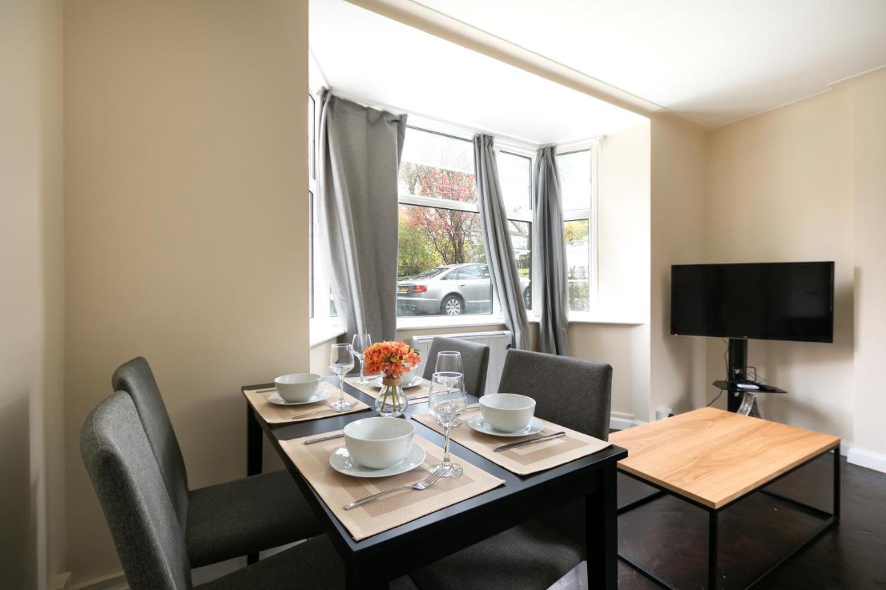 Cozy Near Alexandra Palace Leilighet London