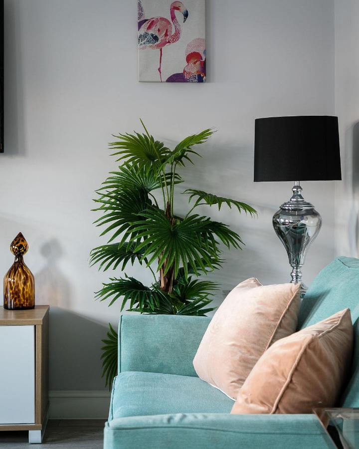 Cromwell Road Apartment