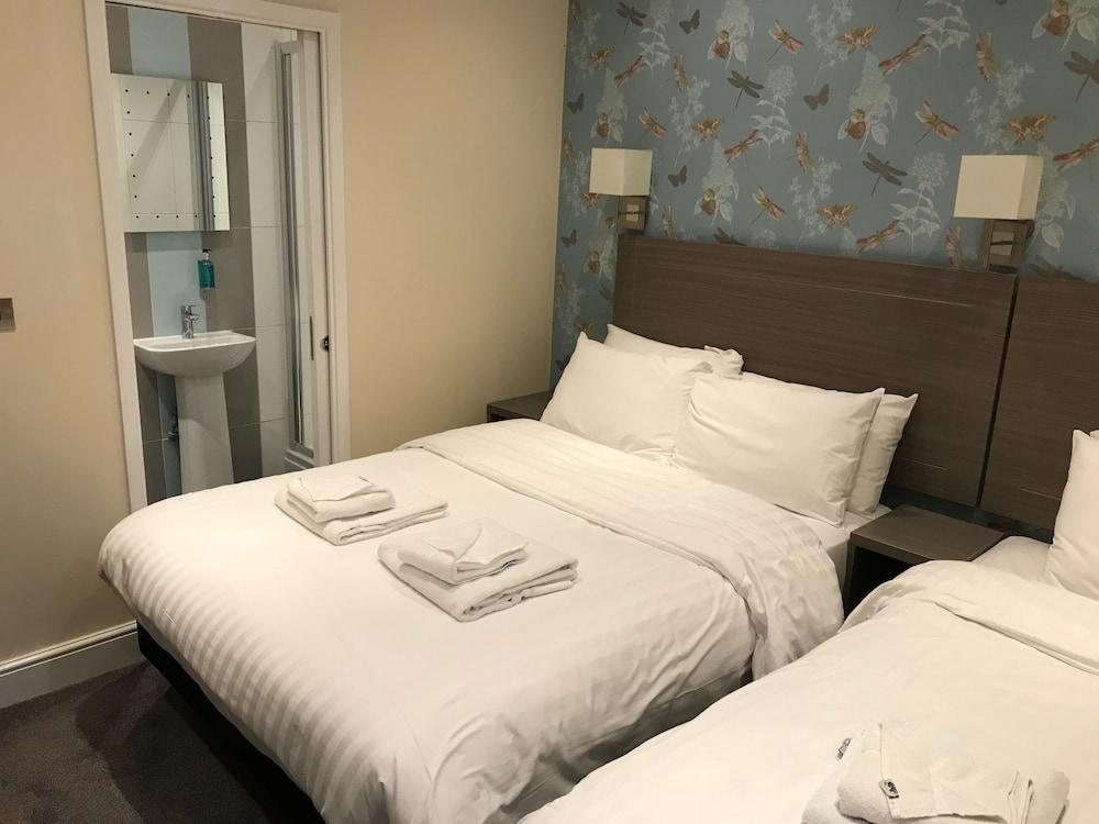 Hotell Oyo Bakers Victoria 3*