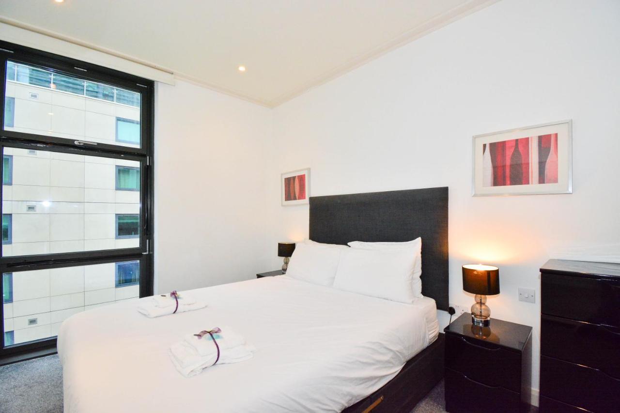 Canary Wharf - Corporate River View Apartments
