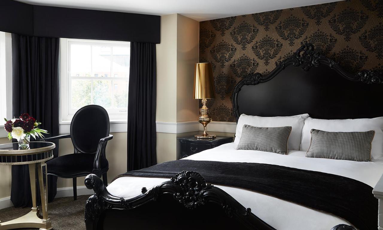 The Westbridge Stratford Hotel 4*