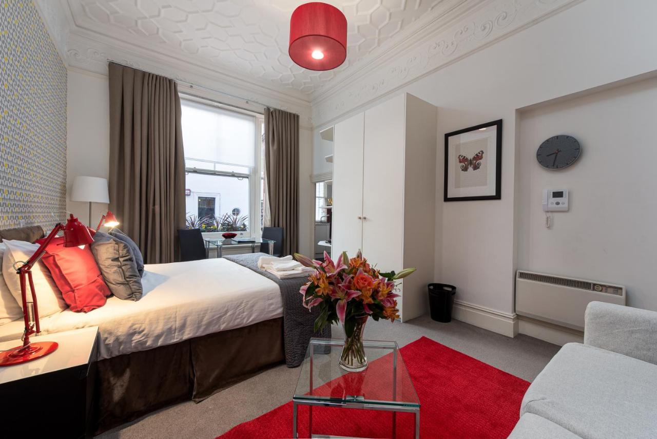 The By Capital Londres
