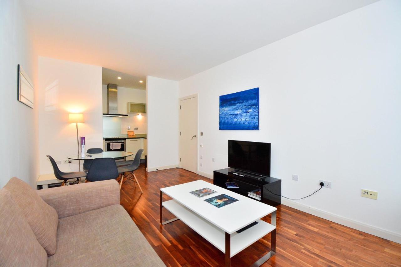 Canary Wharf - Corporate River View Apartments Apartment