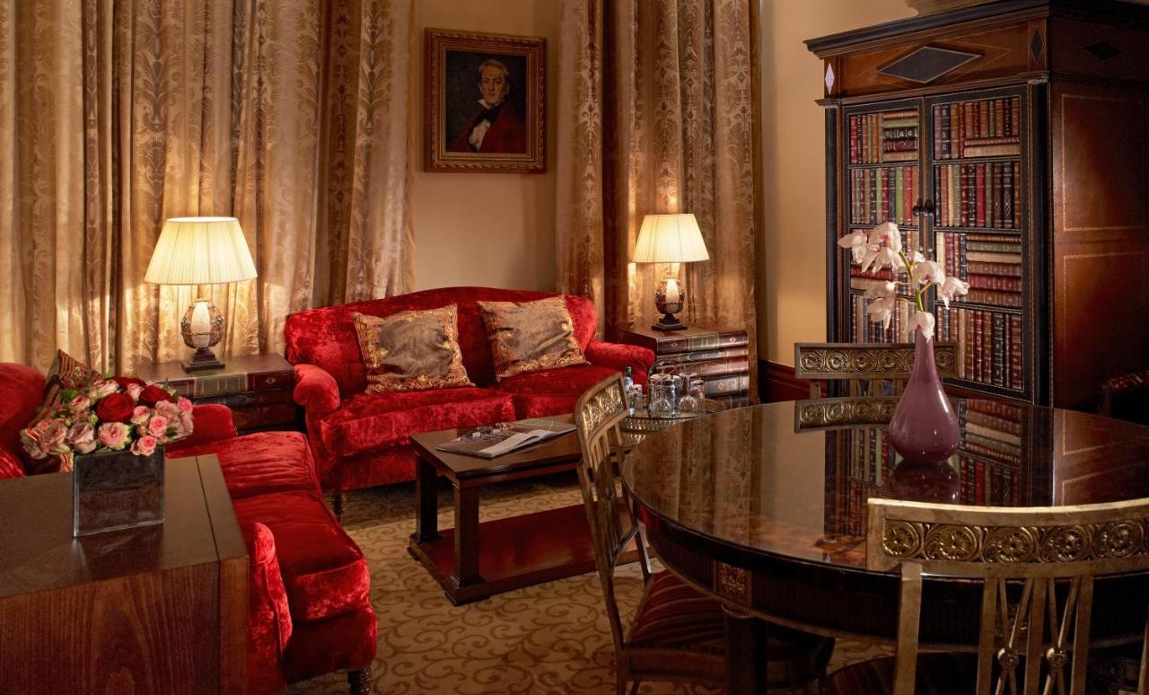 The Royal Horseguards Hotel, 4* London