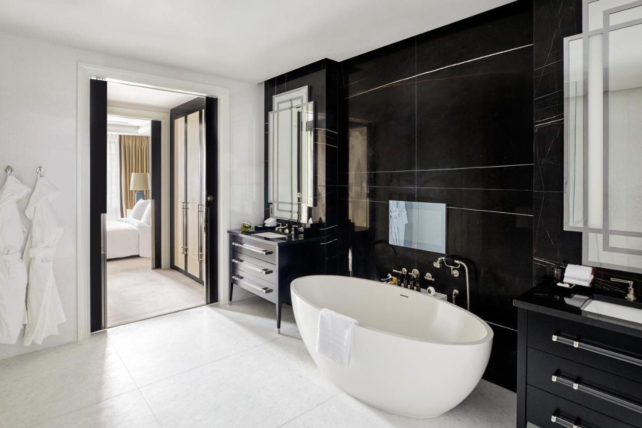 Hotel Four Seasons Residences At Ten Trinity Square