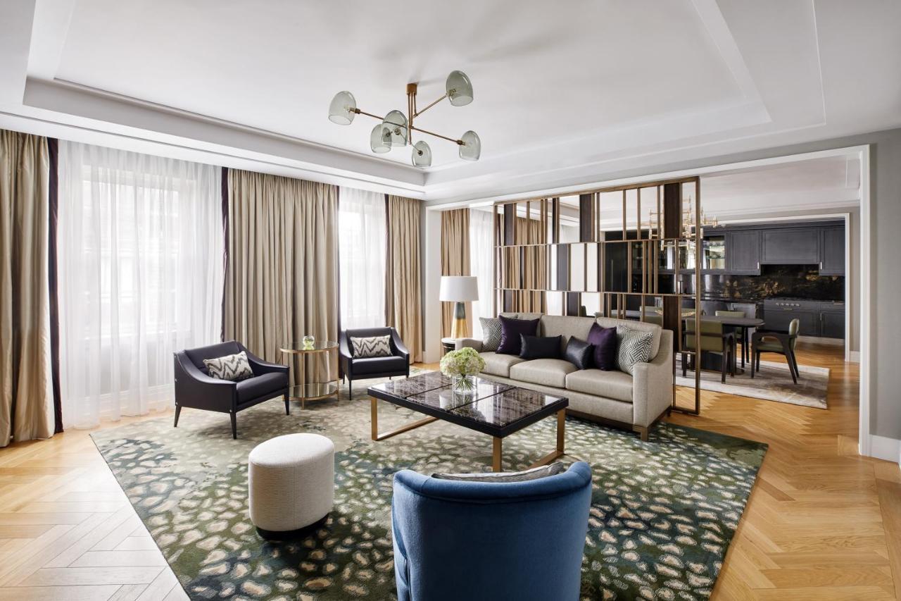 Four Seasons Residences At Ten Trinity Square London