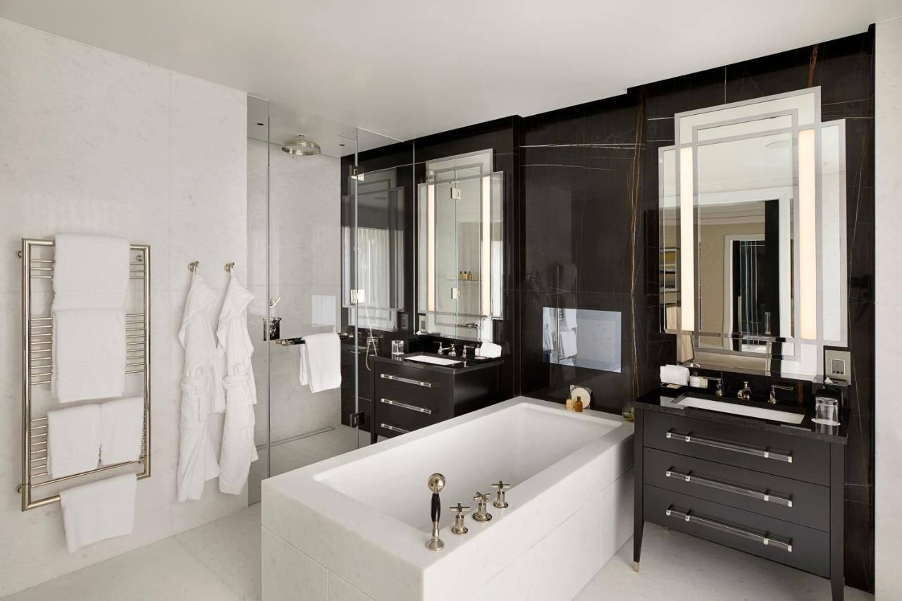 Four Seasons Residences At Ten Trinity Square 5* London