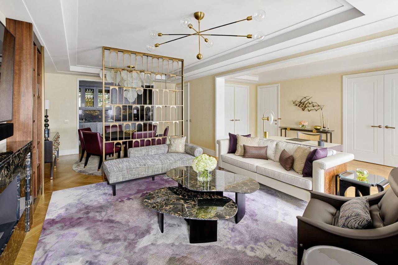 Four Seasons Residences At Ten Trinity Square 5* London
