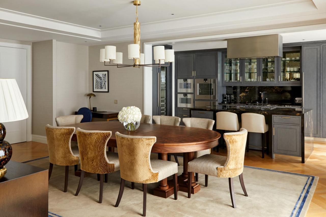 Four Seasons Residences At Ten Trinity Square 5* London
