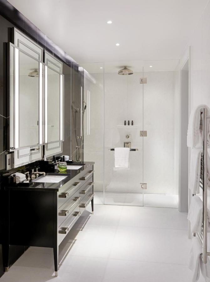 Four Seasons Residences At Ten Trinity Square Hotel London