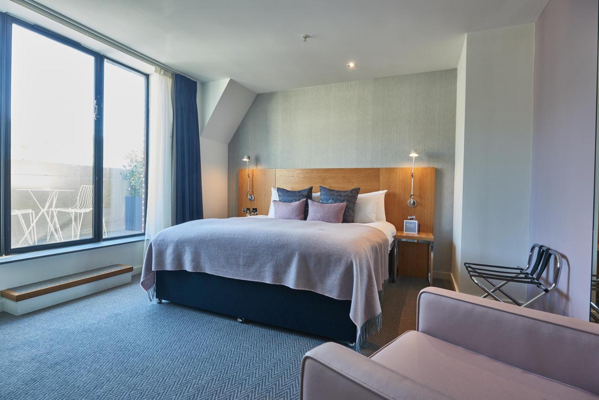 Best Hotels in Tower Hill, London - An Expert Guide