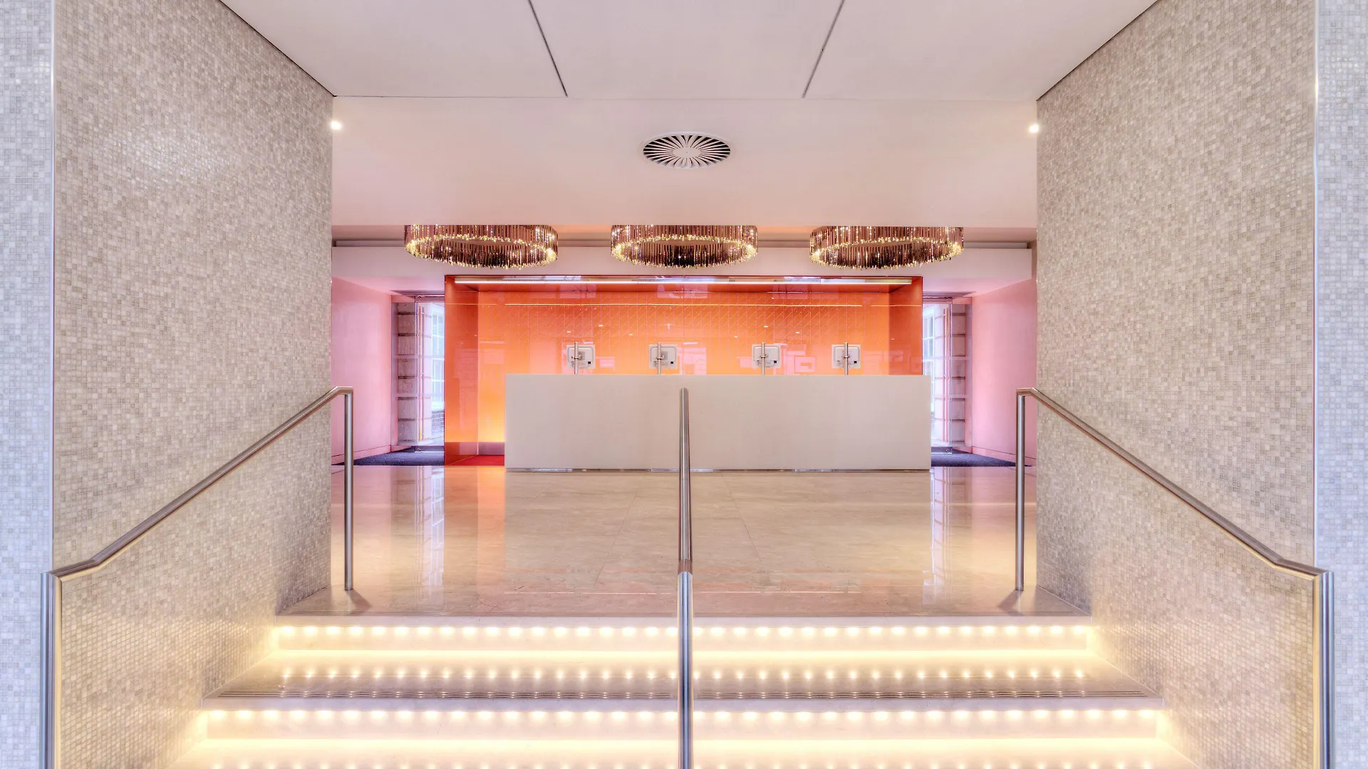 Best Hotels in City of London for Stylish Stays