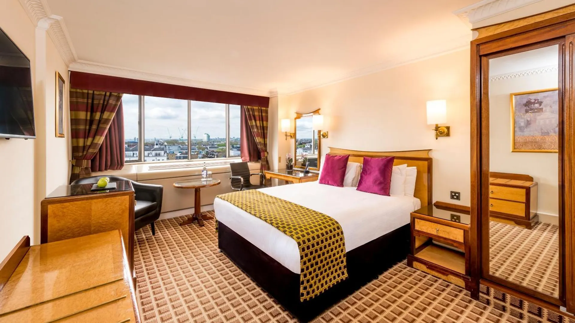 Top Hotels in Kensington London for Your Next Stay